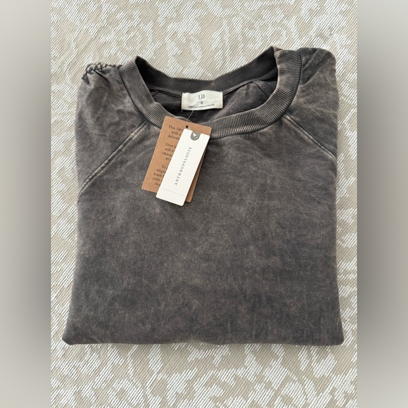 🆕 NWT Anthropologie • T.La Ruched Sweatshirt • Medium • Black - Picture 7 of 14
